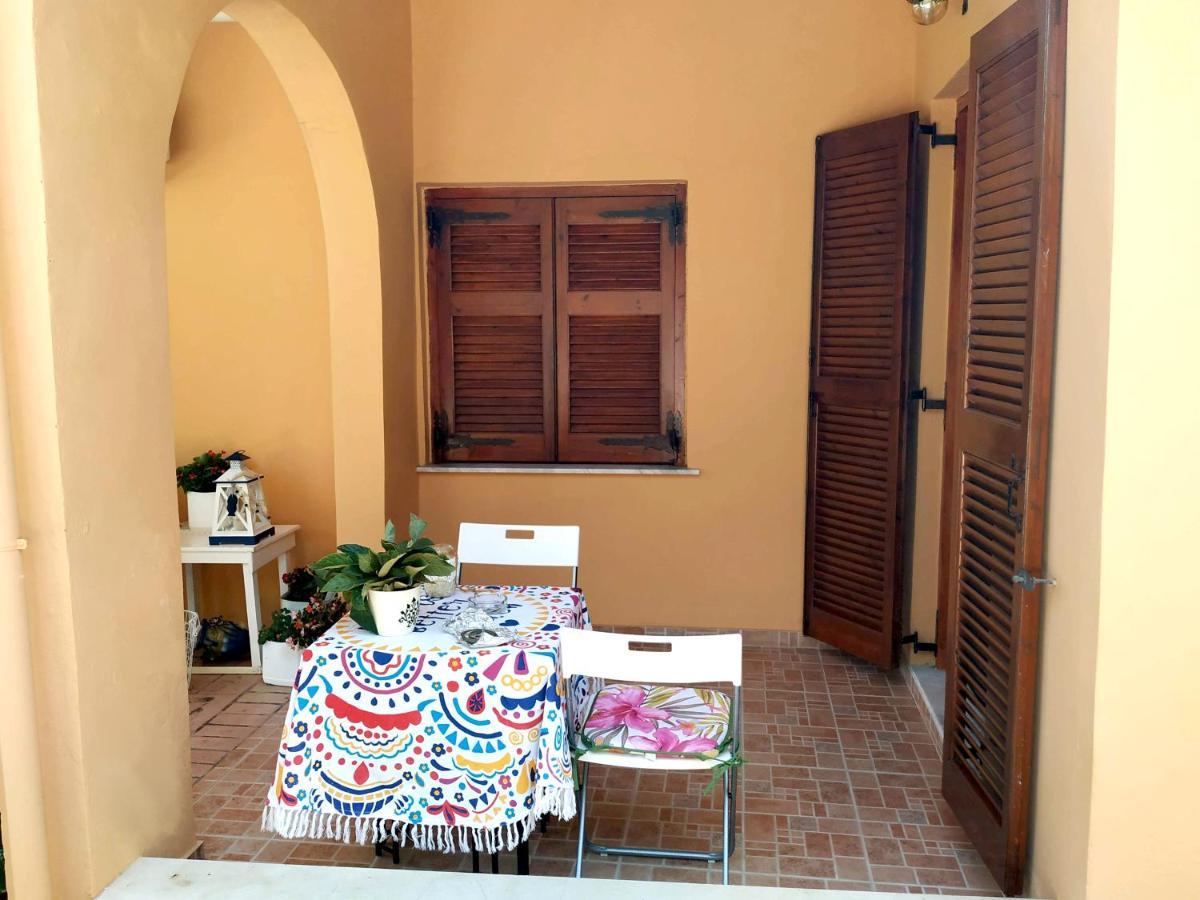 Family Holiday Apartment With Garden & Bbq Βελονάδες Εξωτερικό φωτογραφία
